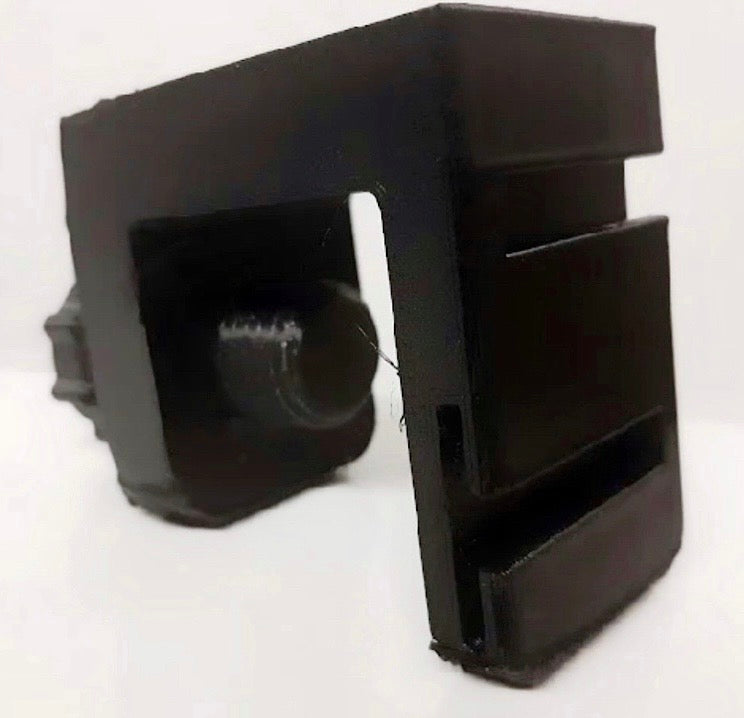 Side lamp holder